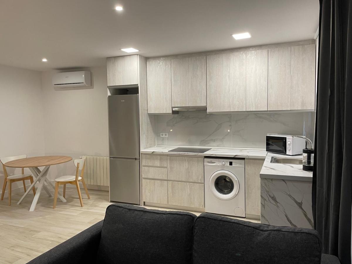 Apartamentos Barcelona - Iberia Екстериор снимка