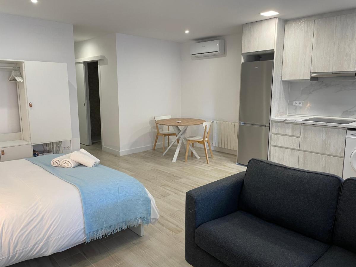 Apartamentos Barcelona - Iberia Екстериор снимка