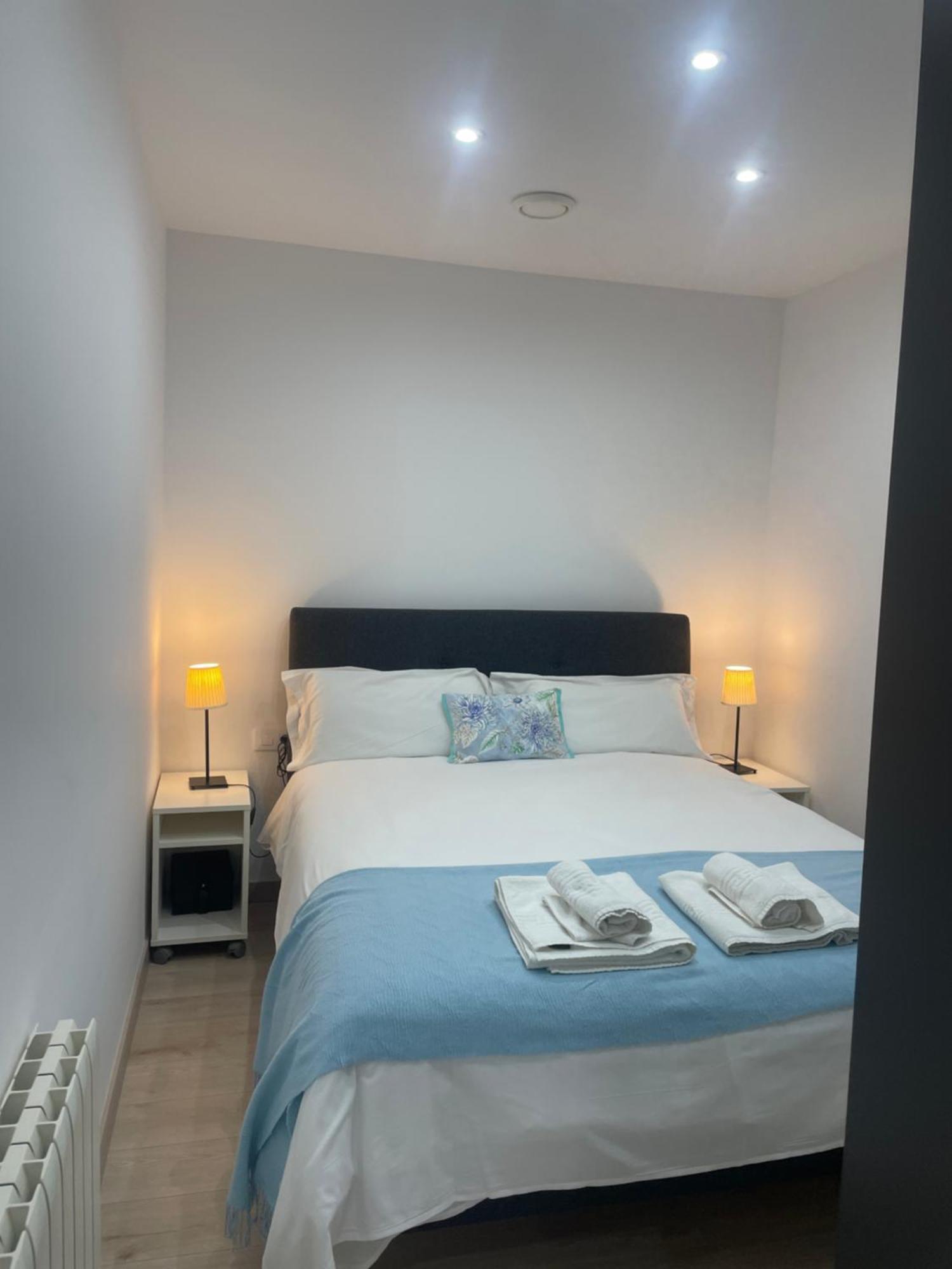 Apartamentos Barcelona - Iberia Екстериор снимка